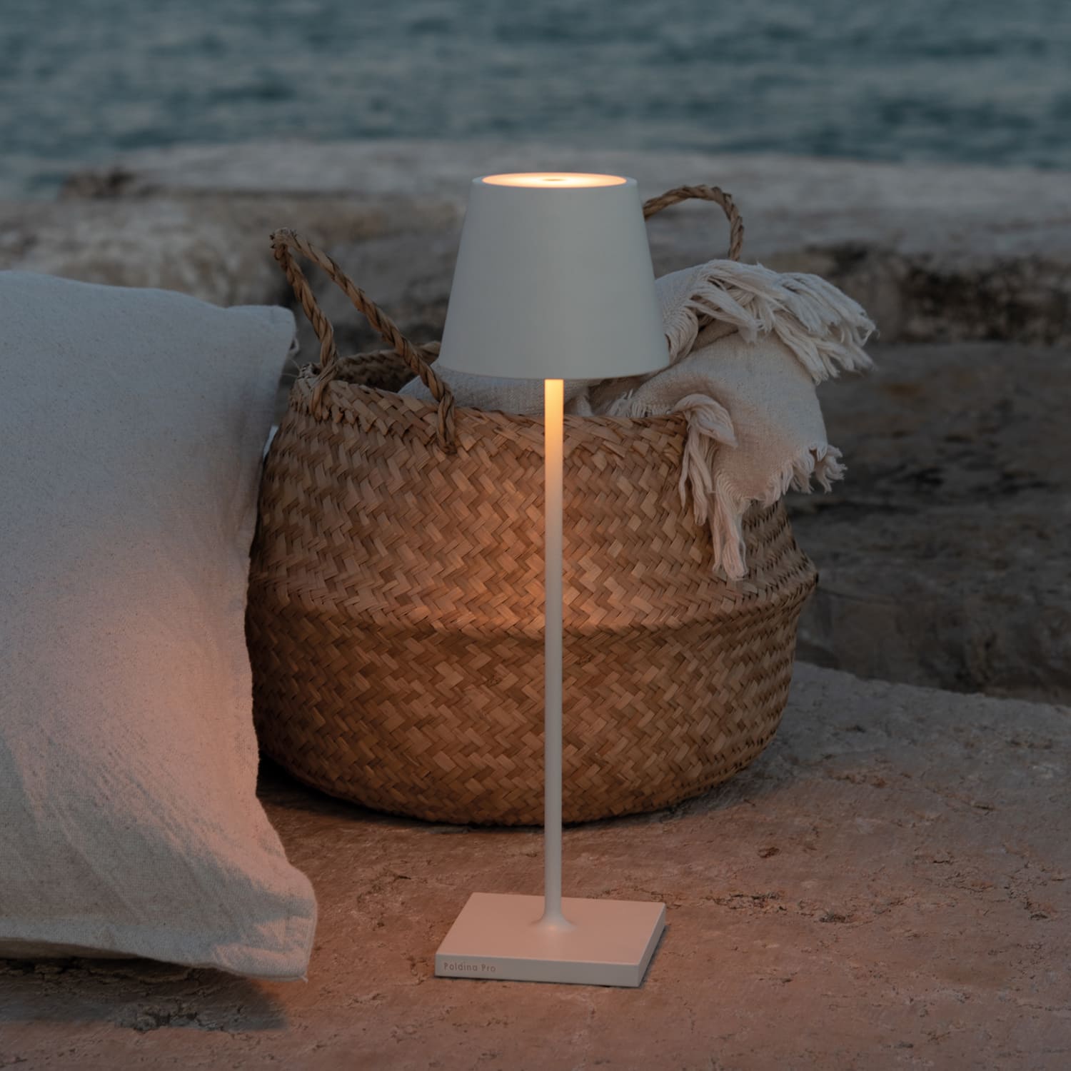 Poldina Tavolo Pro LED Lampe Weiß